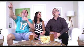 ���ล้วสำหรับเรื่องครึ่งชั่วโมงเขาก็เคาะของเธออย่างหนักและเธอก็เริ่มจะแก้ตัวกันของฉันและกระเด้งกระดอน name สนับสนุนฉันตลอดเวลาเธอกำลังบอกฉันใช่ uhffh วาเล็กน้อยมากกว่าอยู่,ใช่ สองคนเต็มอยู่ใน