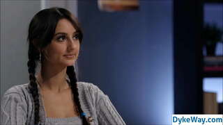 Lines, manda mucha i un skol