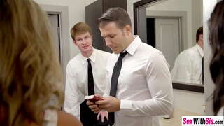 Bo dosente Sexy Ms Pais i Whitney Right disfrutá di hardcore trese parto despues di e dick sperando