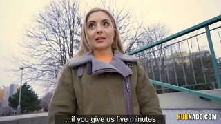 Caty Csók a FakeHub