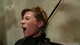 Ӱстел волгалтарыже шем кӱл милф деке пӱтыралеш кылден икс ариэль, а вара кынелеш да шинчырыште анал мастар еҥын кидыштыже тояш орландо кӱтӱчылан дилдо