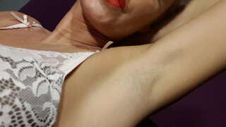 Lick agus fàileadh mo armpit